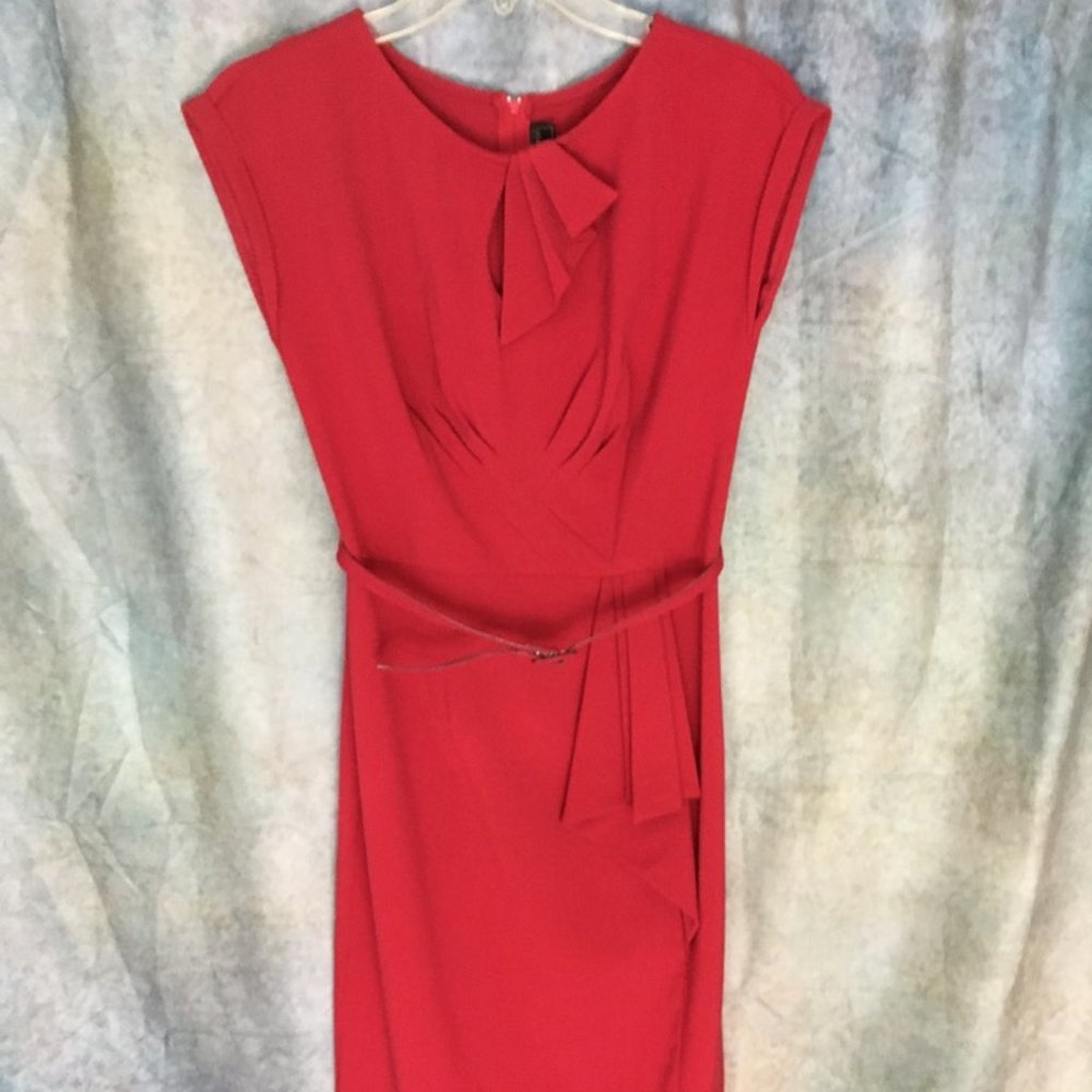 1940s-inspired red dress